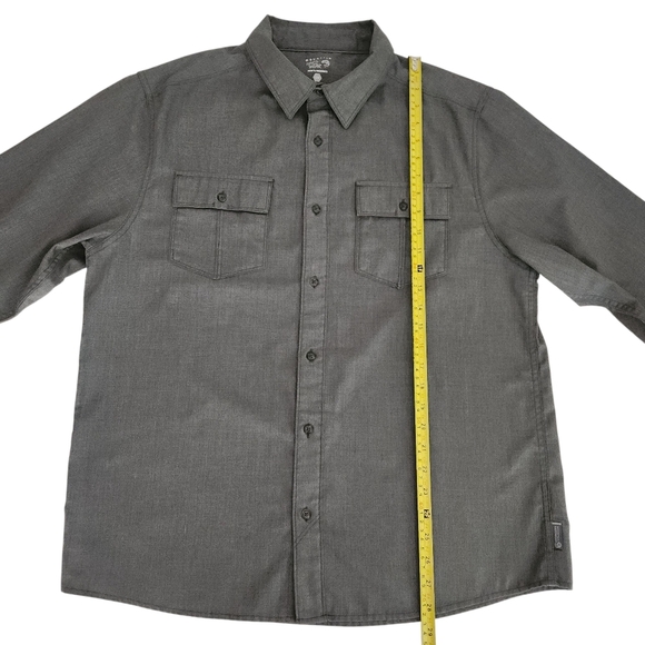 MOUNTAIN HARDWEAR grey Frequentor hiking button-up shirt large - Picture 13 of 14